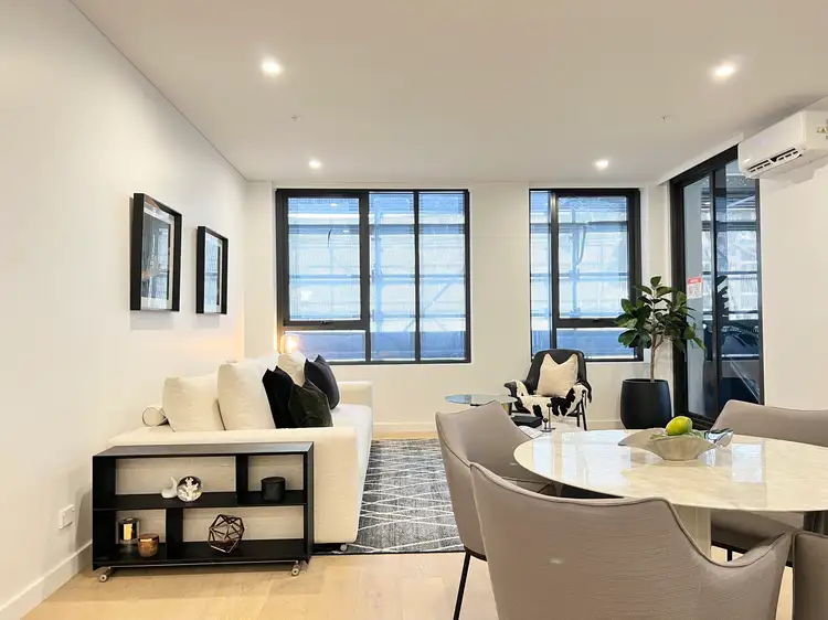 2Bed/32 Kitchener Parade, Bankstown NSW 2200