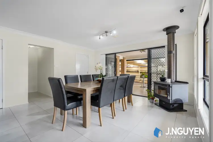Fifth view of Homely house listing, 2 Wernicke Close, Prairiewood NSW 2176