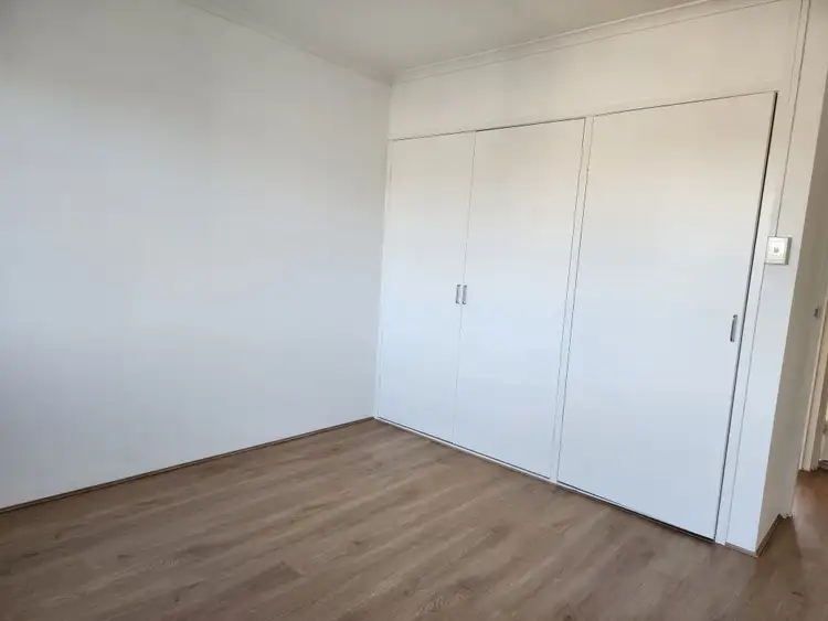 Sixth view of Homely unit listing, 8/183 Jacaranda Avenue, Kingston QLD 4114