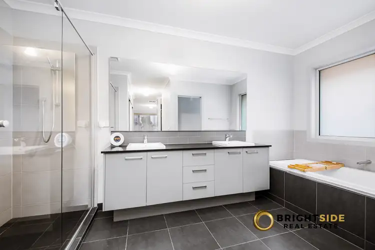 Fifth view of Homely house listing, 126 Thoroughbred Drive, Clyde North VIC 3978