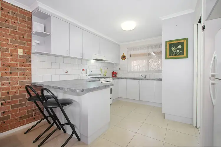 Sixth view of Homely unit listing, 1/2 DANE PLACE, Wodonga VIC 3690