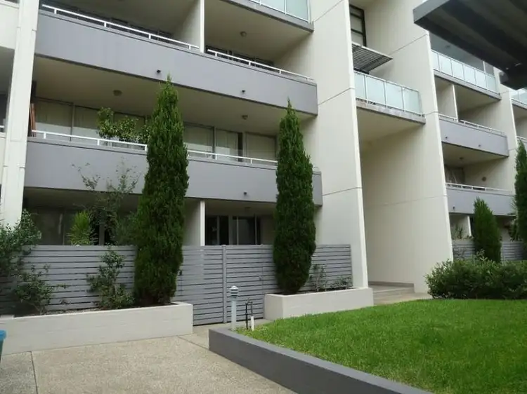 5 Queen Street