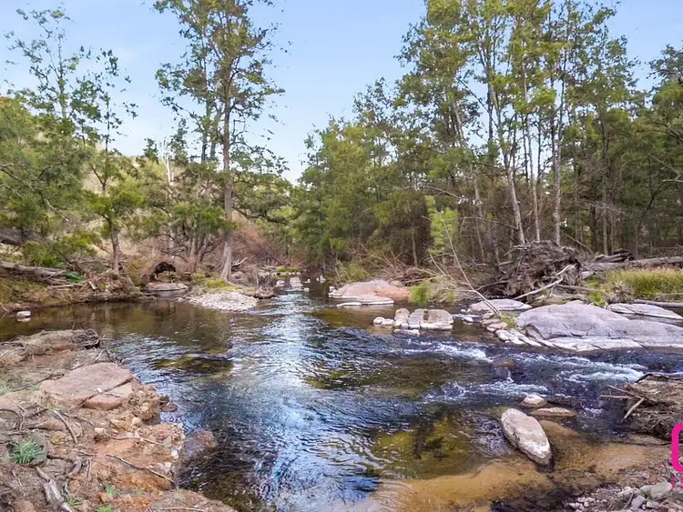 Second view of Homely rural property listing, 21 Carinya Close, Kanimbla NSW 2790