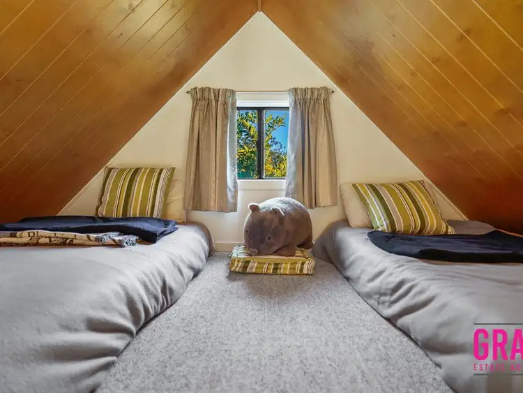 Sixth view of Homely rural property listing, 21 Carinya Close, Kanimbla NSW 2790