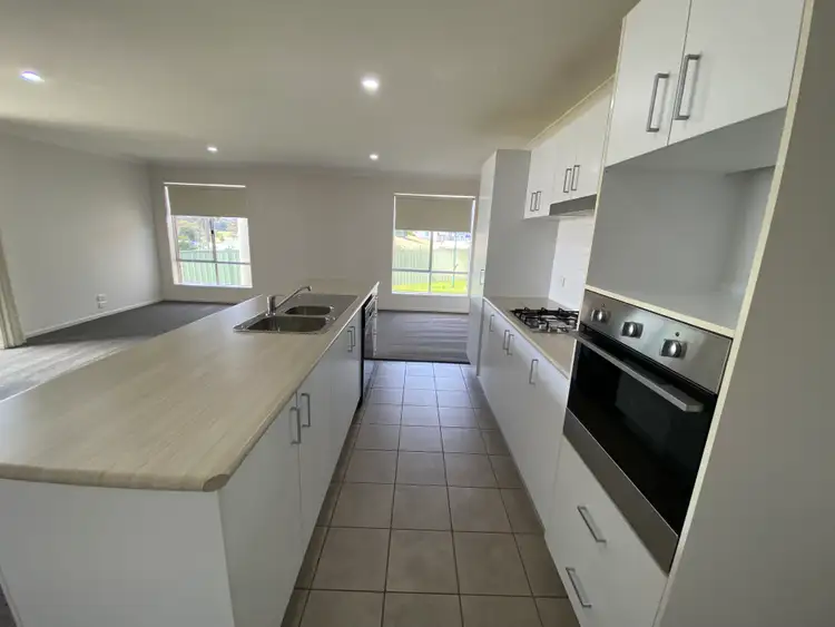 Seventh view of Homely house listing, 21 Harry Crescent, Hamilton Valley NSW 2641