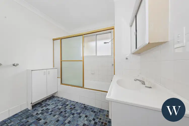 Sixth view of Homely unit listing, 4/8 Feez Street, Yeronga QLD 4104