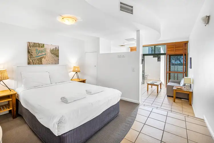 Fifth view of Homely unit listing, 4/188-192 Alexandra Parade, Alexandra Headland QLD 4572