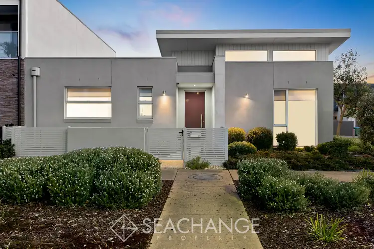 25 Deck Terrace, Safety Beach VIC 3936