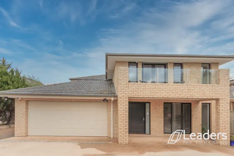7 Water Stone Cove, Sanctuary Lakes VIC 3030