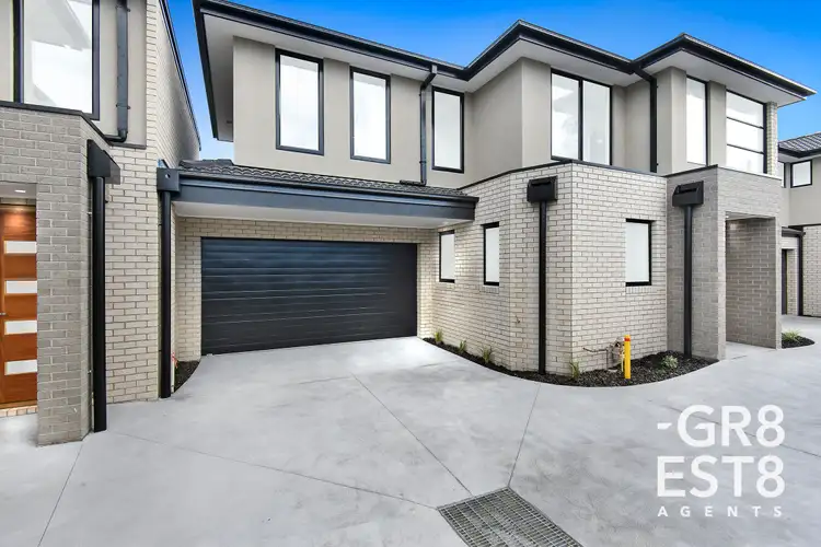 Main view of Homely townhouse listing, 2/128 Sweeney Drive, Narre Warren VIC 3805