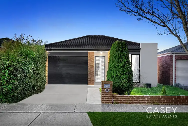 Main view of Homely house listing, 8 Mossman Drive, Cranbourne East VIC 3977