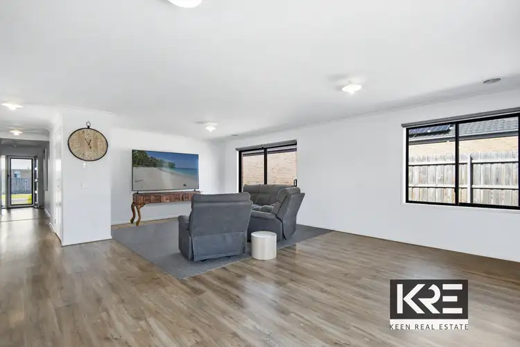 Fourth view of Homely house listing, 17 Hammersmith Circuit, Traralgon VIC 3844