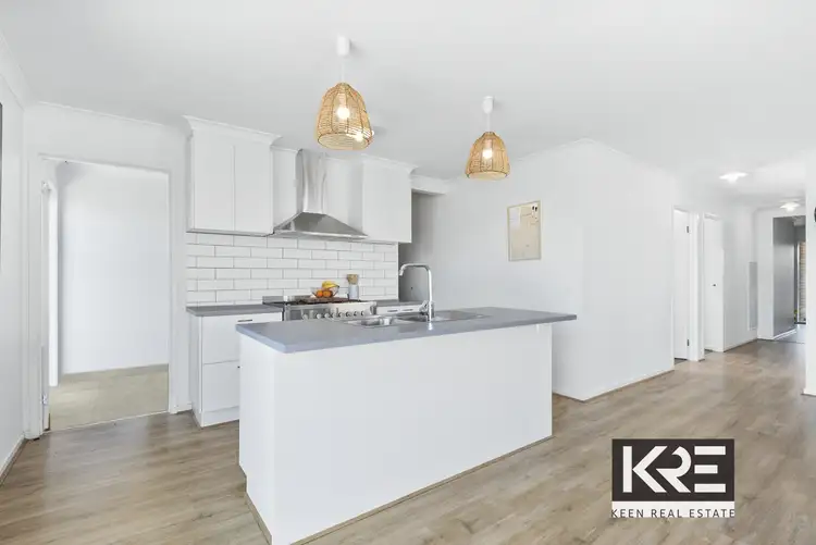 Fifth view of Homely house listing, 17 Hammersmith Circuit, Traralgon VIC 3844