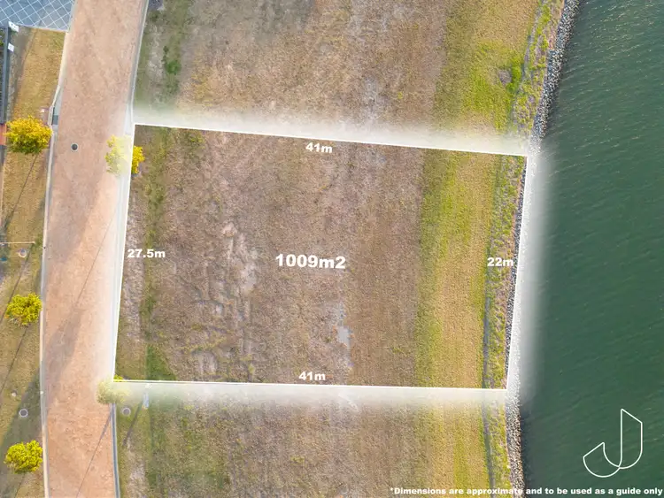 8818 The Point Circuit, Hope Island QLD 4212
