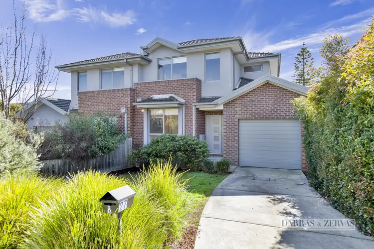 2/27 Fairland Avenue, Oakleigh East VIC 3166