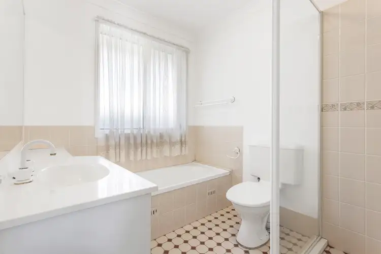 Fifth view of Homely house listing, 25 Allen Place, Menai NSW 2234