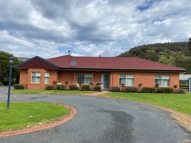 3746 OMEO HIGHWAY, Eskdale VIC 3701