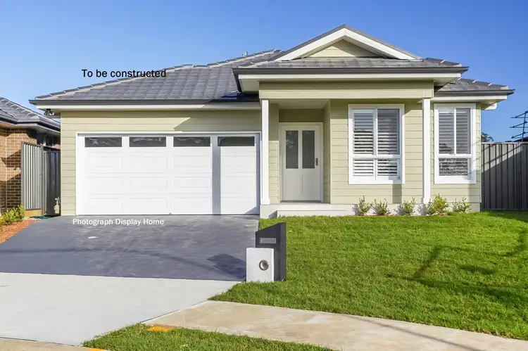 32 Burton Drive, Tahmoor NSW 2573