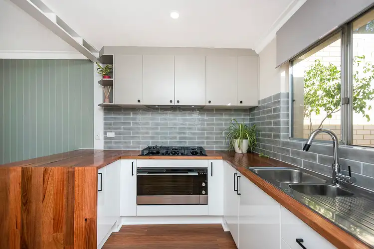 Sixth view of Homely house listing, 21 Sutherland Close North, Guildford WA 6055
