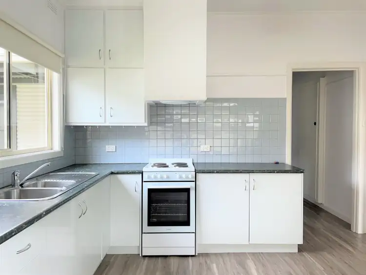 Sixth view of Homely townhouse listing, 1A Cohn Street, Swan Hill VIC 3585