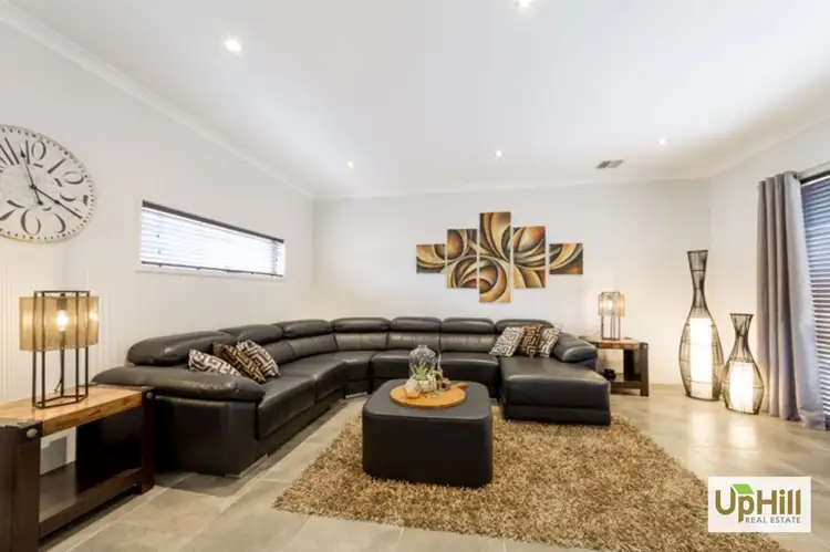 Sixth view of Homely house listing, 37 Kosciuszko Circuit, Clyde VIC 3978