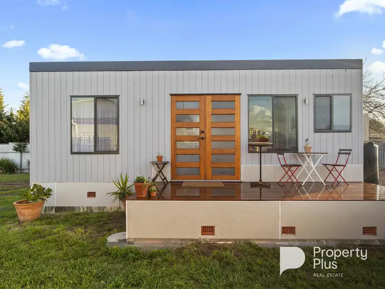 Second view of Homely house listing, 5 Simson Street, Carisbrook VIC 3464