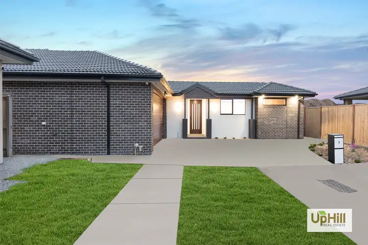 3 Ovens Place, Clyde North VIC 3978