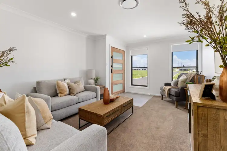 Fourth view of Homely semi-detached listing, 4a Clematis Street, Forbes NSW 2871