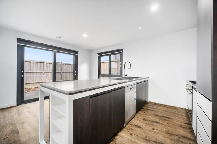 Fourth view of Homely house listing, 31 Freiberger Grove, Clyde North VIC 3978