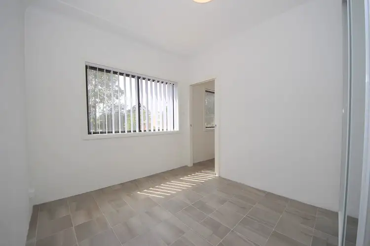 Fifth view of Homely unit listing, 3/72-76 The Horsley Drive, Carramar NSW 2163
