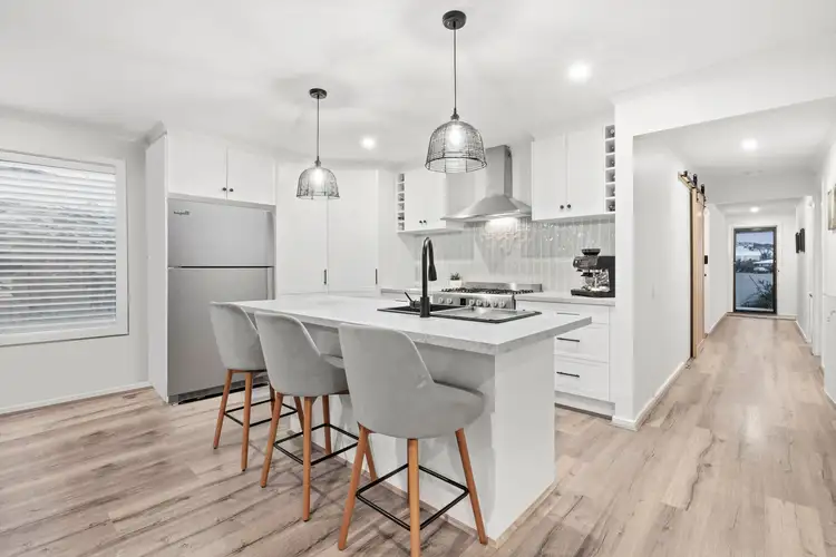 7 Miller Avenue, Torquay VIC 3228