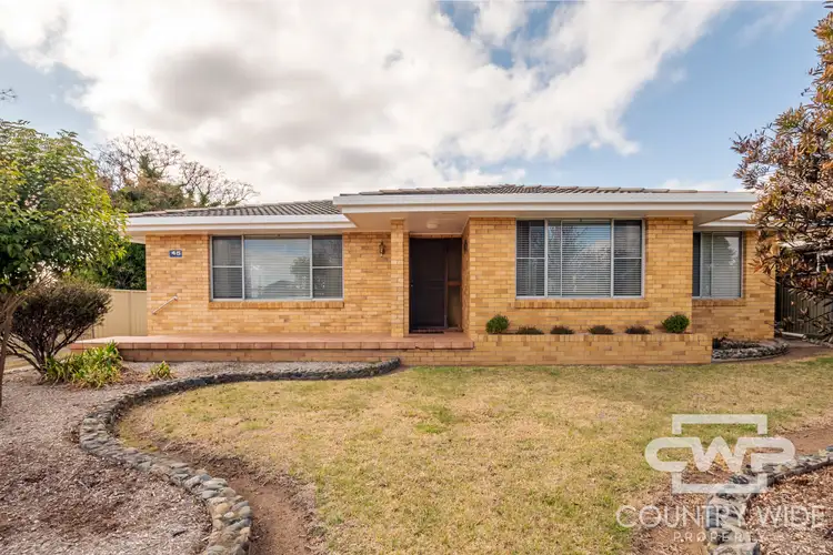 45 Lewis Street, Glen Innes NSW 2370