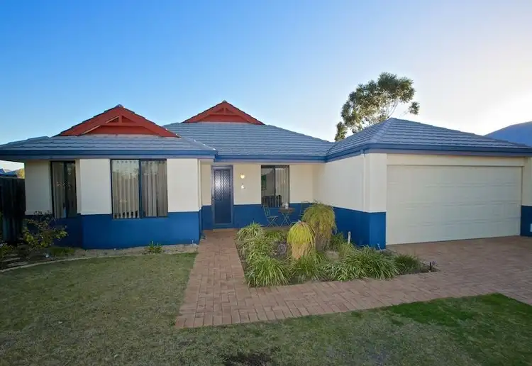33 Alderley Close, Ellenbrook WA 6069