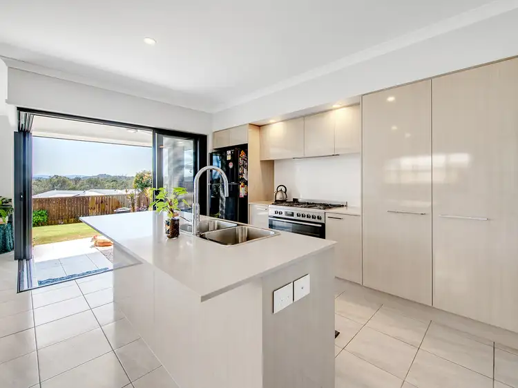 Sixth view of Homely house listing, 185 Panorama Circuit, Ripley QLD 4306