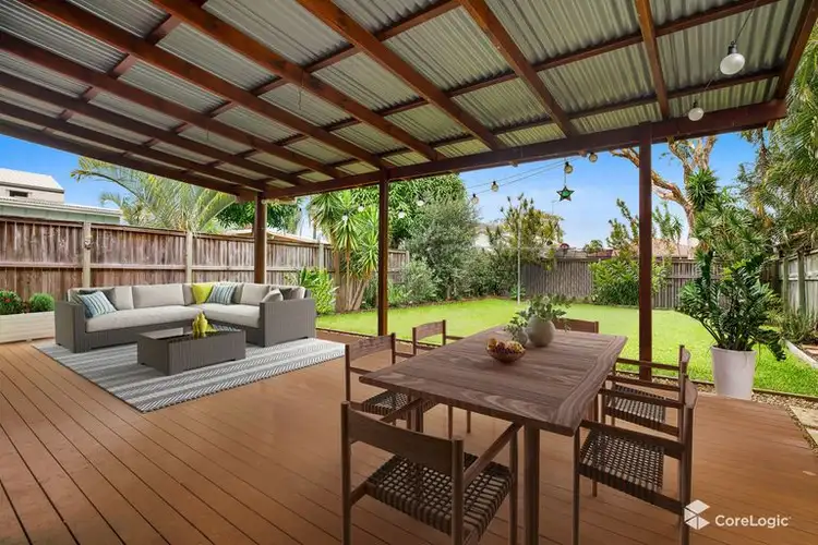 14 Paradise Avenue, Miami QLD 4220