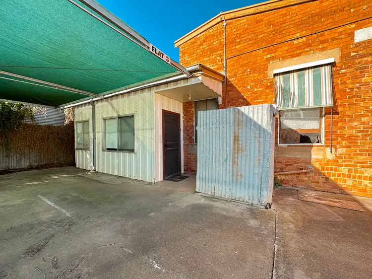 6 Fitzroy Street