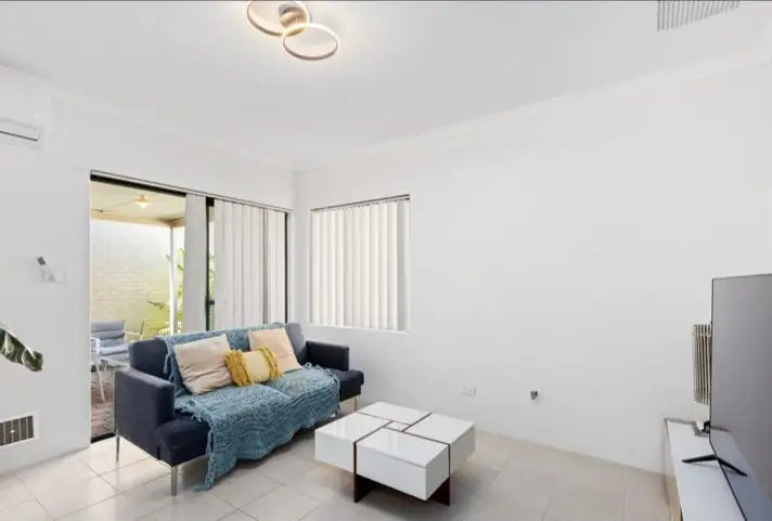 Fifth view of Homely villa listing, 87B Eastdene Circle, Nollamara WA 6061