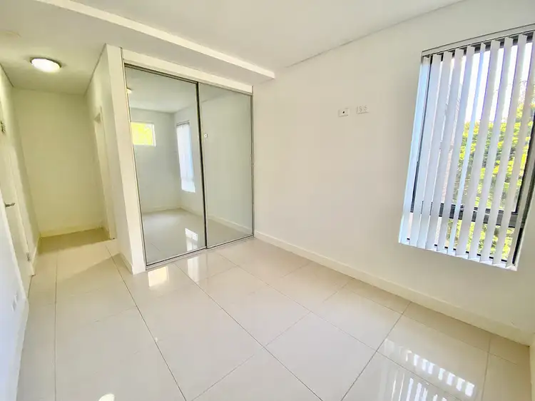 Fifth view of Homely apartment listing, 9/2-4 Peake Parade, Peakhurst NSW 2210