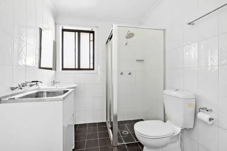 Fifth view of Homely villa listing, 10/8 Cowper Street, Goulburn NSW 2580