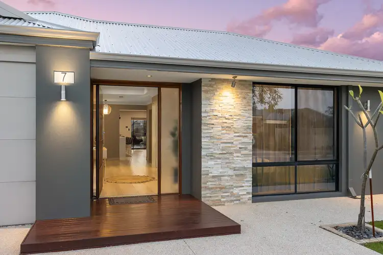 7 Sandstone Promenade, Harrisdale WA 6112