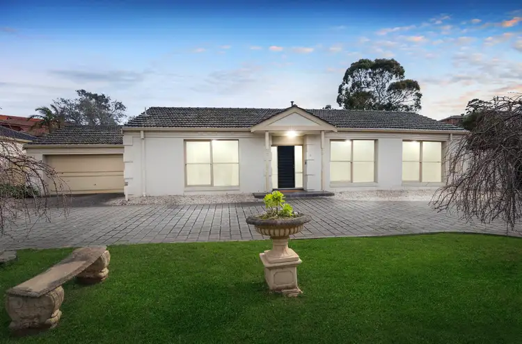 4/31 Surrey Drive, Keilor East VIC 3033