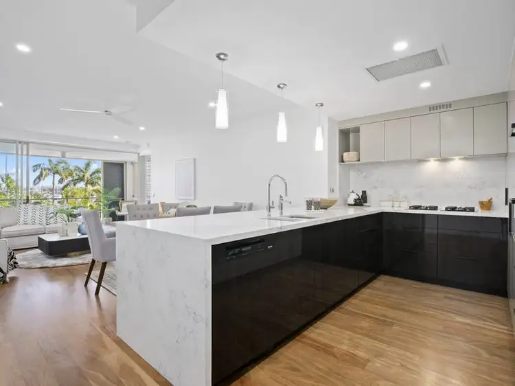 1706/1 Rialto Quay Drive, Hope Island QLD 4212