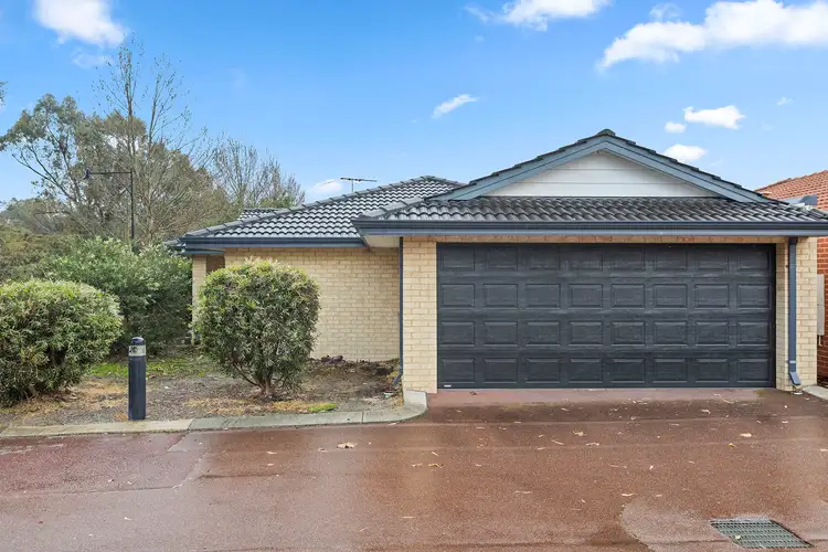 2/7 Barfield Road, Hammond Park WA 6164