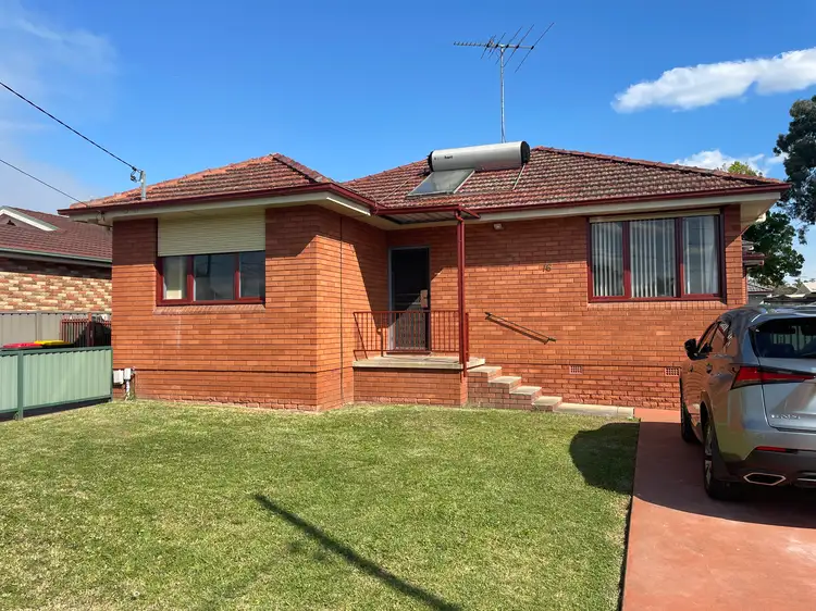 16 Edensor Road