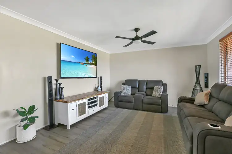 Sixth view of Homely house listing, 10 MacDougall Crescent, Hamlyn Terrace NSW 2259