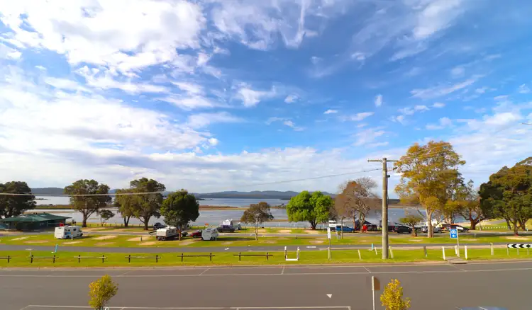 6/14 Allan Drive, Mallacoota VIC 3892
