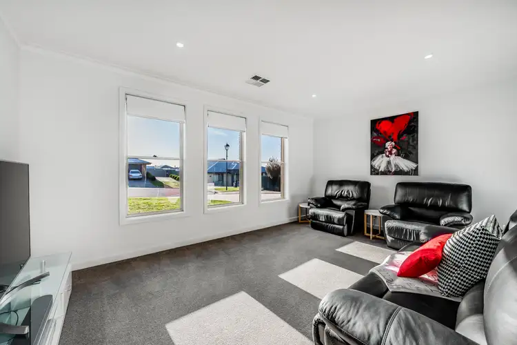 Sixth view of Homely house listing, 16 Macquarie Court, Mount Gambier SA 5290