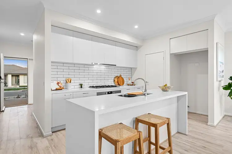 1 Habitat Way, Armstrong Creek VIC 3217