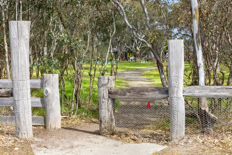 Fifth view of Homely house listing, 24 Whitecliff Way, Armstrong Creek VIC 3217