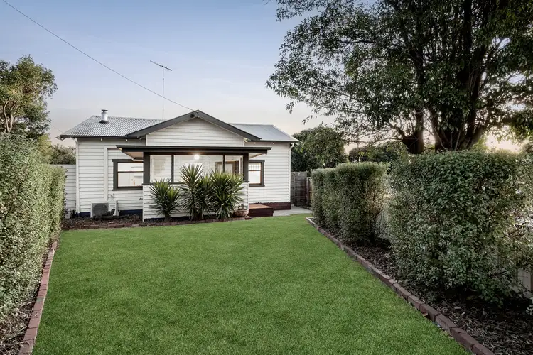4 Martin Street, Thomson VIC 3219